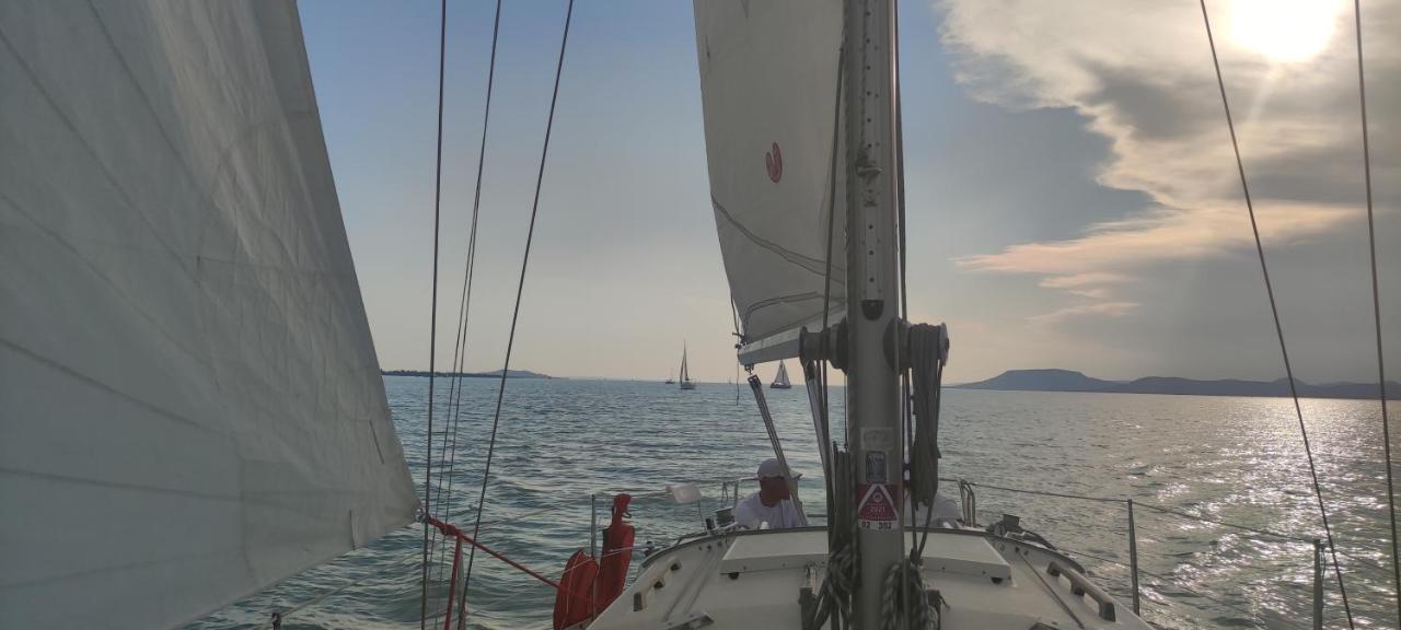 Viragos Apartman Balatonszárszó Dış mekan fotoğraf